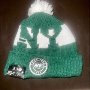 New York Jets New Era Green and White Pom Beanie